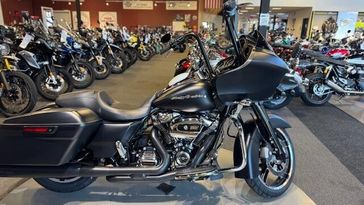 2017 Harley-Davidson FLTRXS Road Glide Special 