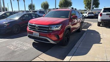 Used 2022 Volkswagen Atlas Cross Sport 3.6L V6 SE w/Technology