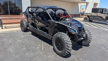 2025 CAN-AM MAVERICK MAX XDS 64 TURBO RR TRIPLE BLACK