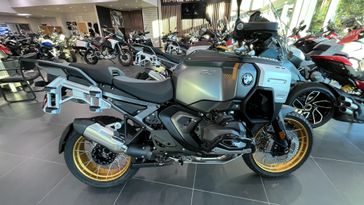 2025 BMW R1300GSA 