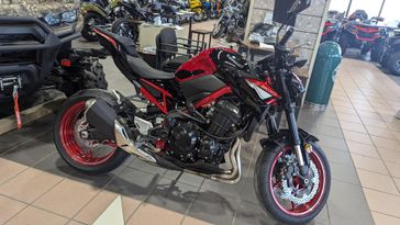 2024 Kawasaki Z900 ABS CANDY PERSIMMON RED AND EBONY