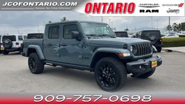 2025 Jeep Gladiator Nighthawk