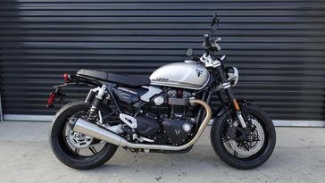 New 2025 Triumph Speed Twin 1200 Base 