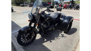 Used 2023 HARLEY Freewheeler 