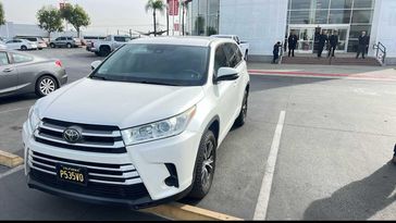 2017 Toyota Highlander LE