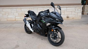USED 2024 KAWASAKI NINJA 500 BASE 