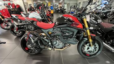 2025 Ducati Monster SP 