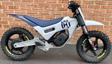 2024 HUSQVARNA EE 2 