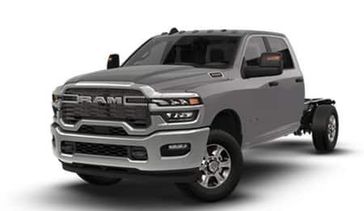 RAM 3500 BIG HORN® CREW CAB CHASSIS 4X4 60