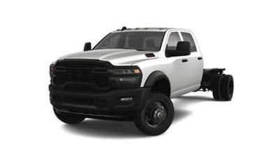 2025 RAM RAM 5500 TRADESMAN® CHASSIS CREW CAB 4X2 84