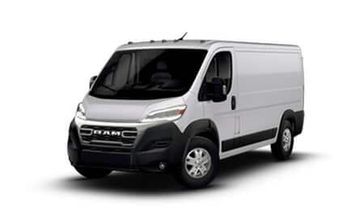 RAM PROMASTER® 2500 SLT CARGO VAN LOW ROOF 136