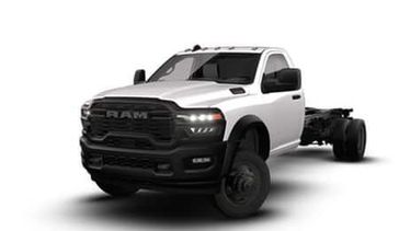 RAM 5500 TRADESMAN® CHASSIS REGULAR CAB 4X2 108