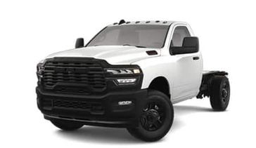 2025 RAM RAM 3500 TRADESMAN® CHASSIS REGULAR CAB 4X2 60