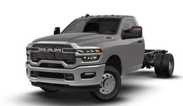 RAM 3500 BIG HORN® CHASSIS REGULAR CAB 4X4 84
