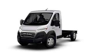 RAM PROMASTER® 3500 SLT CUTAWAY 136