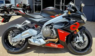 2025 Aprilia RS 660