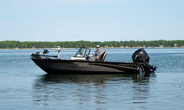 New 2025 SMOKERCRAFT ADV188DCPRO 