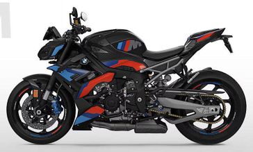 New 2026 BMW M1000R 