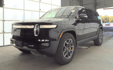 Used 2023 Rivian R1S Adventure