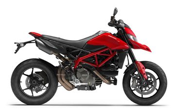 2023 Ducati HYPERMOTARD 950 in a RED exterior color. Cross Country Cycle 201-288-0900 crosscountrycycle.net 