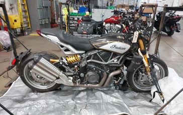 2023 INDIAN MOTORCYCLE FTR R CARBON 
