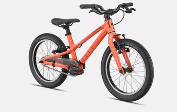 2022 SPECIALIZED JETT 16 SINGLE SPEED BLZ&sol;  in a GLOSS BLAZE / BLACK exterior color. Legacy Powersports 541-663-1111 legacypowersports.net 