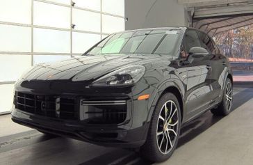 2021 Porsche Cayenne E-Hybrid Turbo S