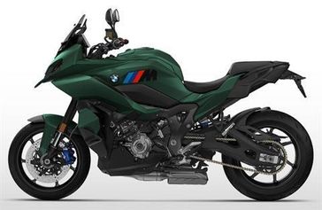 New 2026 BMW M1000XR 