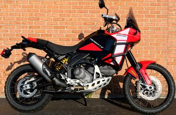 2025 Ducati Desert X Discovery 