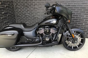 2025 Indian Motorcycle Chieftain Dark Horse