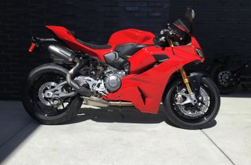 2025 Ducati Panigale V2
