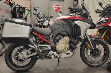 2025 Ducati MSV4R TAR 