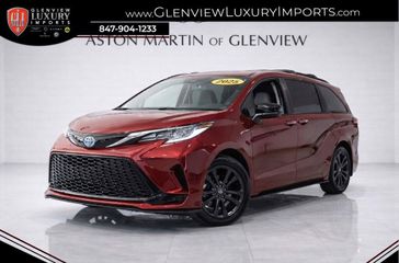 Used 2025 Toyota Sienna XSE