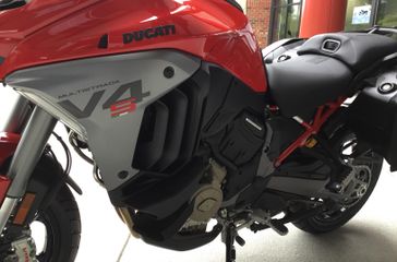 New 2025 Ducati MULTISTRADA V4 S TRAVEL  RADAR 