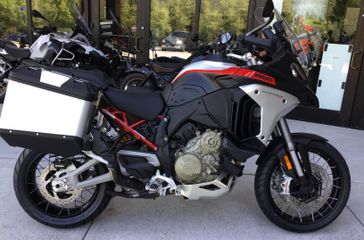 New 2025 Ducati MULTISTRADA V4 RALLY TRAVEL  RADARSPOKED WHEELS 