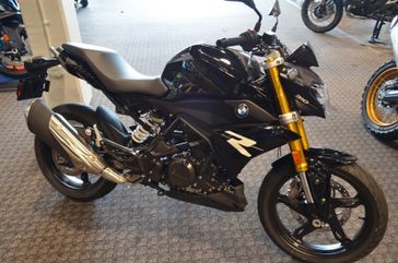 2025 BMW G 310 R