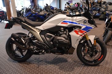 New 2026 BMW R1300RS 