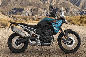 2026 BMW F 900 GS 