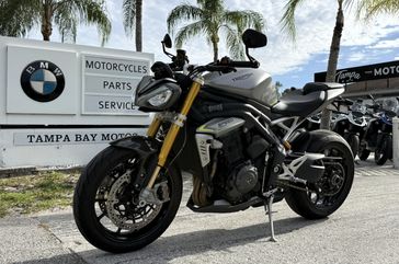 2022 Triumph Speed Triple 1200 RS