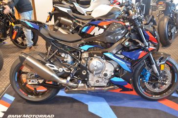 2024 BMW M 1000 R