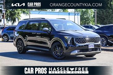 New 2026 Kia Carnival SX