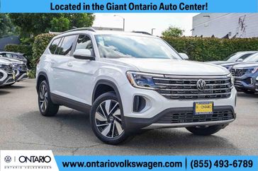 New 2026 Volkswagen Atlas 2.0T SE w/Technology