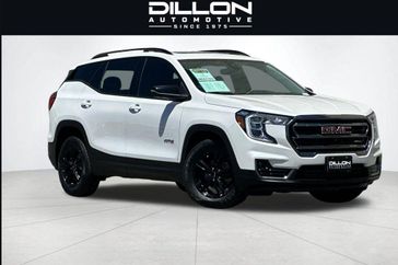 Used 2024 GMC Terrain AT4