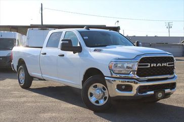 2023 RAM 2500 Tradesman Crew Cab 4x2 Long Box
