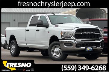 2024 RAM 2500 Tradesman Crew Cab 4x4 8' Box