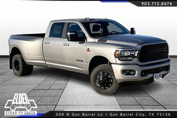 2024 RAM 3500 Lone Star Crew Cab 4x4 8' Box