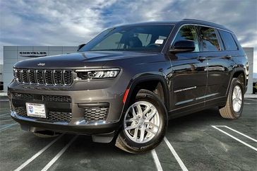 New 2025 Jeep Grand Cherokee L Laredo 4x4