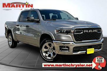New 2026 RAM 1500 Lone Star Crew Cab 4x4 5'7' Box