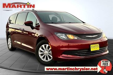 Used 2017 Chrysler Pacifica Touring