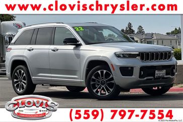 2022 Jeep Grand Cherokee Overland